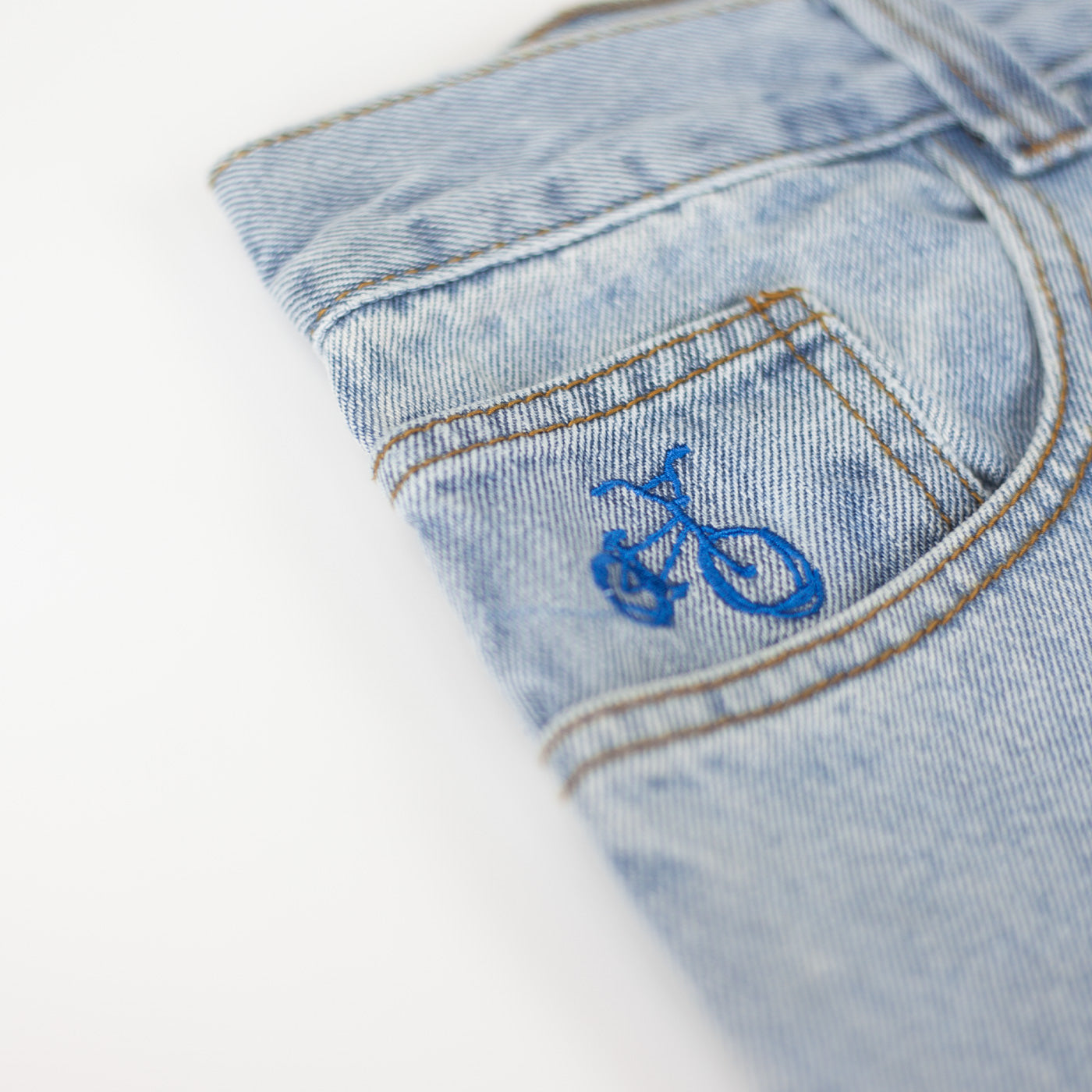 Cult x Heavies Shorts / light blue