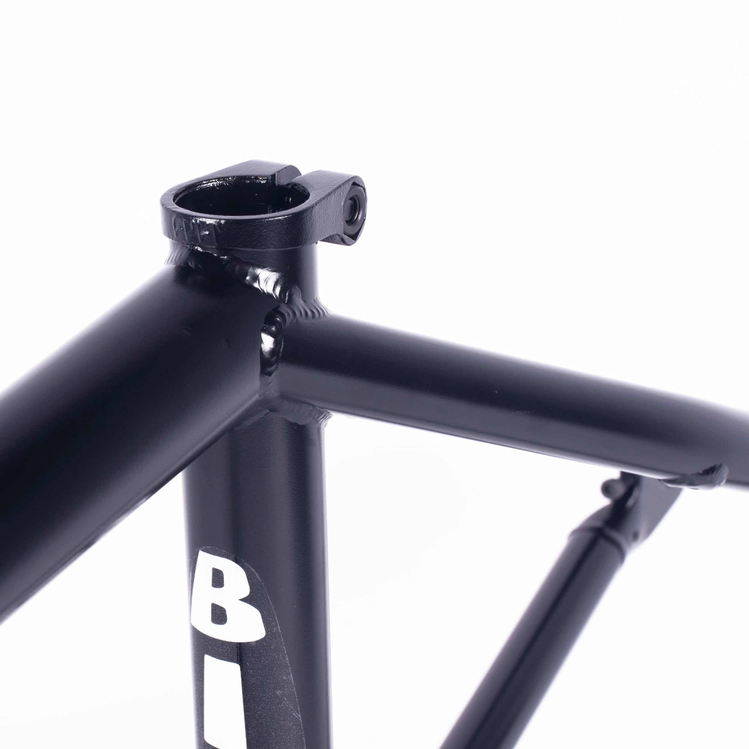 Biggie Frame / devon smillie / black