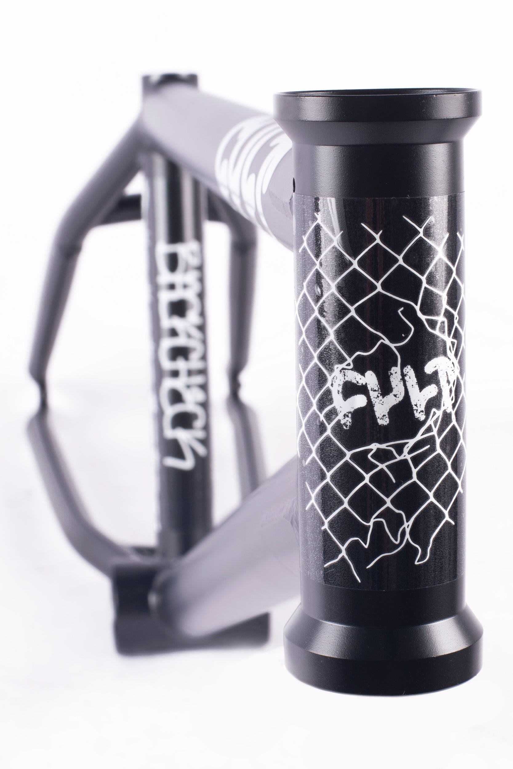 Dehart Frame / backcheck / black