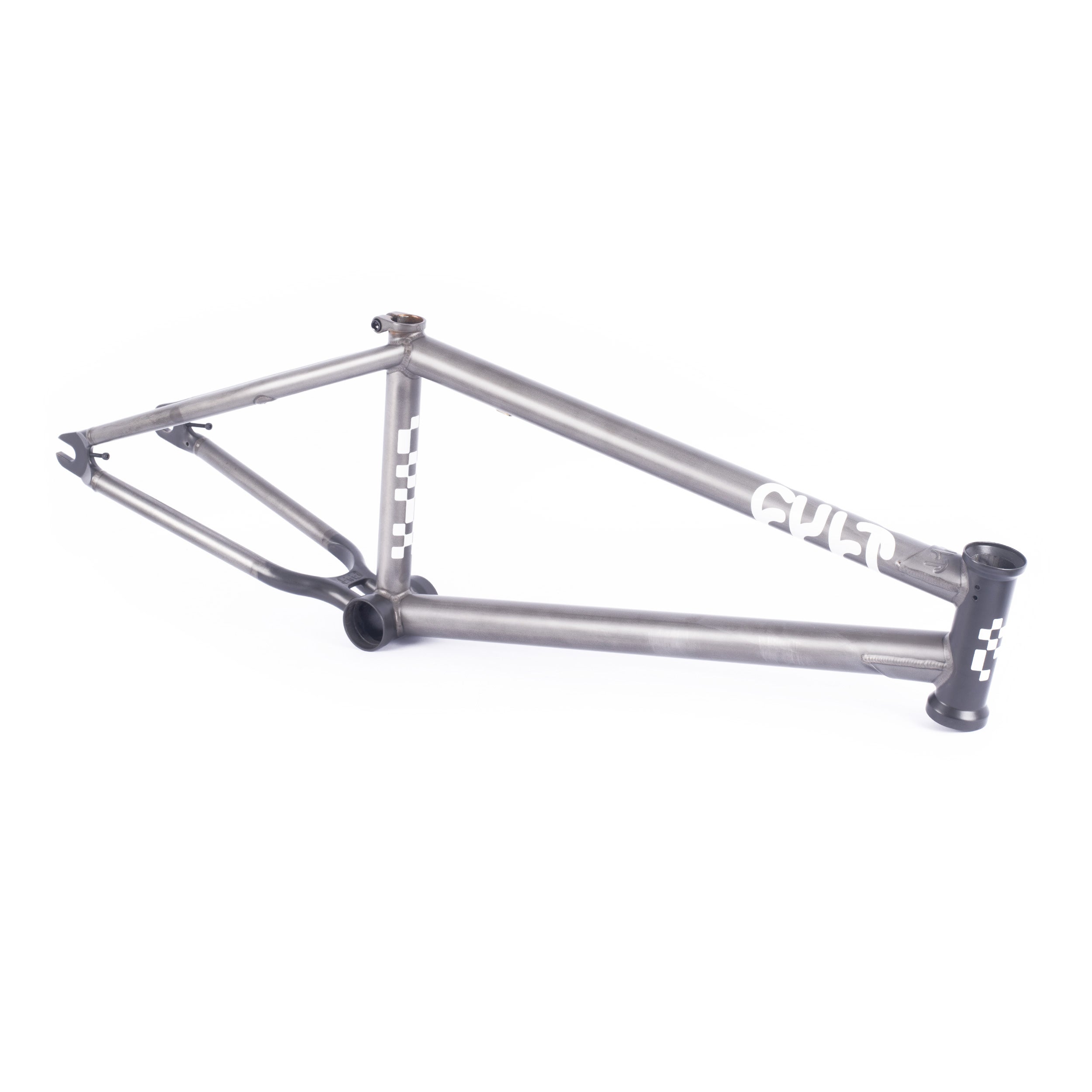 kilian-phosphate-shorty1_2a1f1c33-327a-4ec1-964c-72d076a94727.jpg