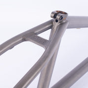 Shorty Frame / Kilian Roth / phosphate raw