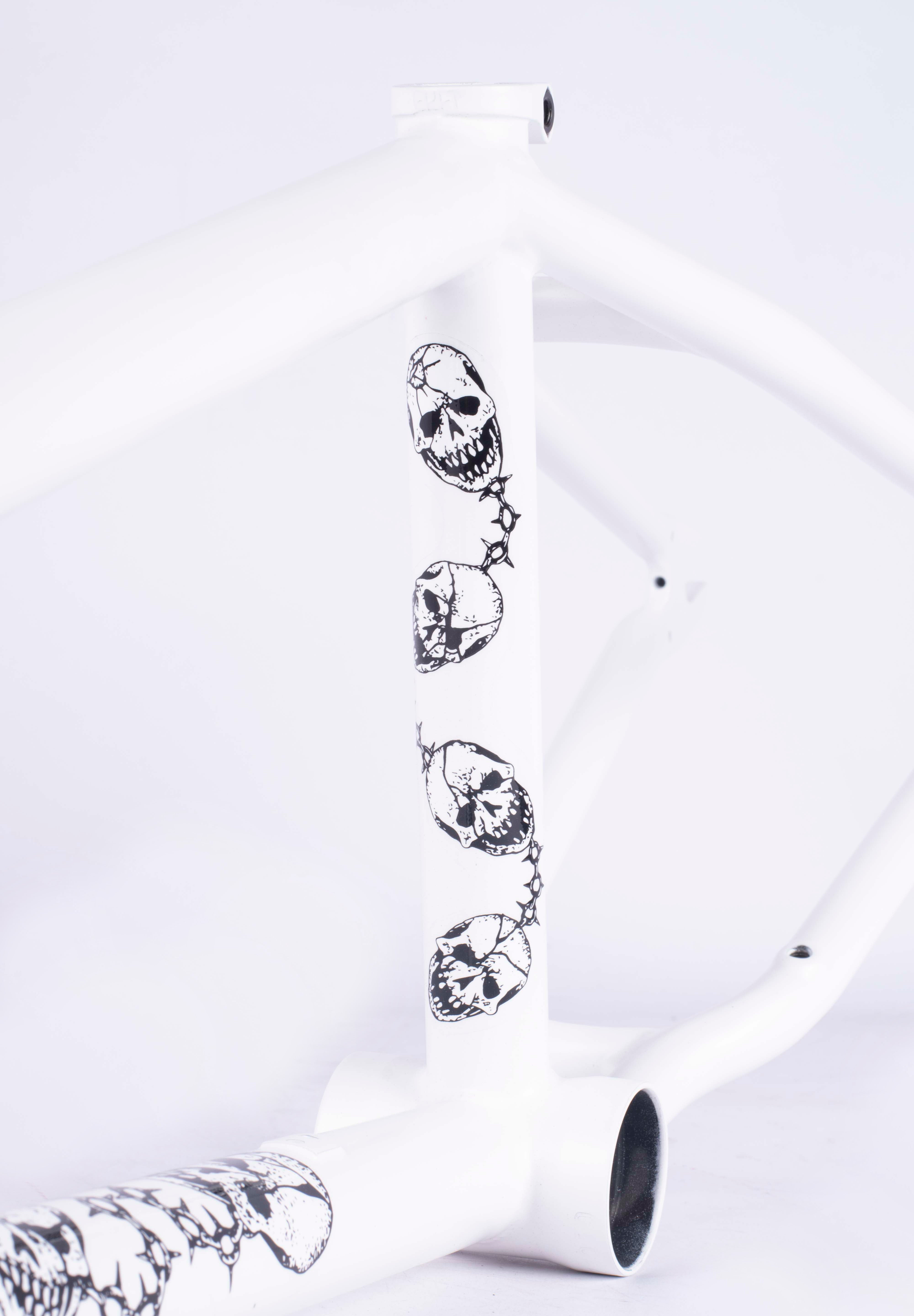 Walsh Frame / white